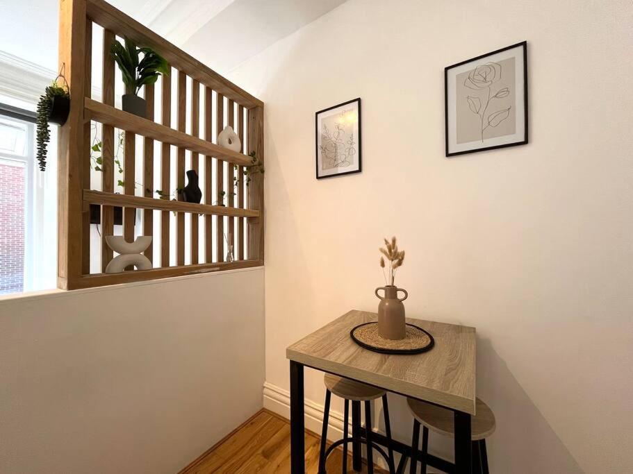 Flat 12, 10 St John'S Road Apartment Борнмът Екстериор снимка